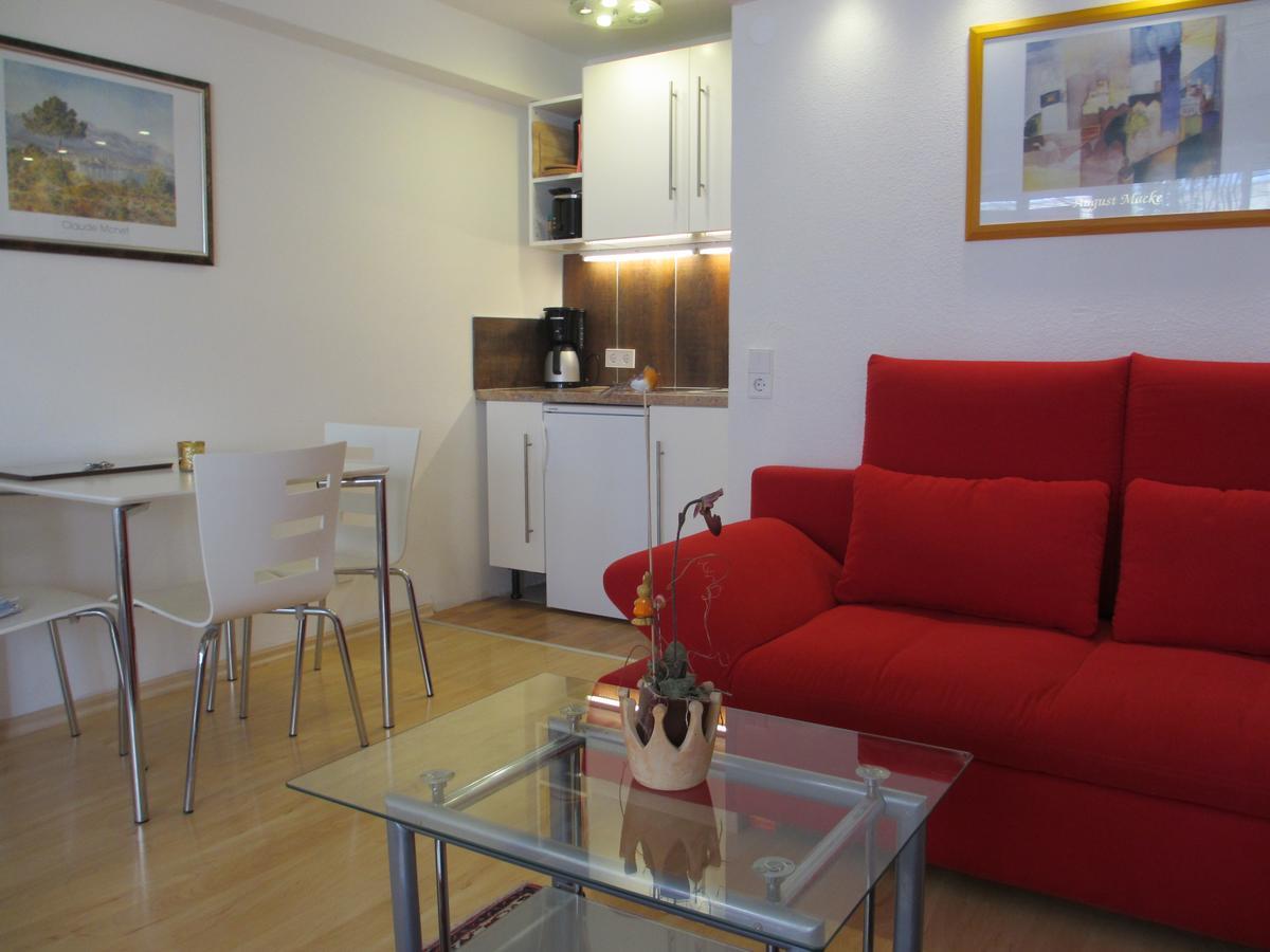 Im Zentrum Am Hebelhof 1Zi. ไฟรบวร์กอิมไบรส์เกา ภายนอก รูปภาพ